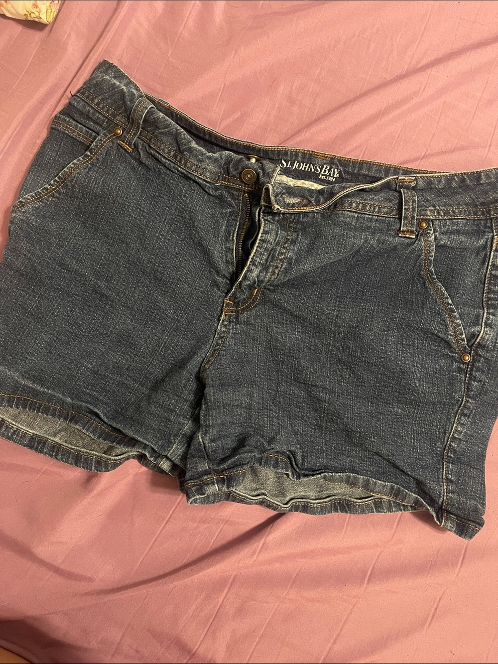 🌈 (5 for $15) St. John's Bay denim shorts